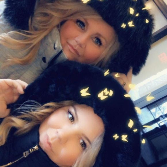 Meet your Posher, Sylvie - Picture 1 of 1